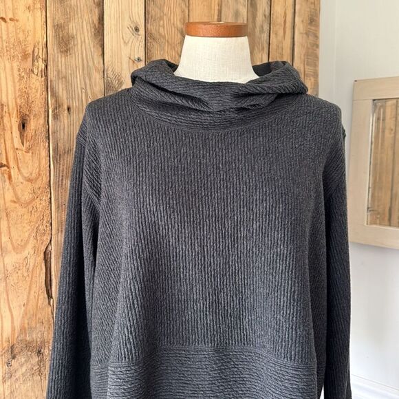 Lululemon Women’s Size Large Grey Retreat Yourself Textured Pullover Sweatshirt - Picture 2 of 15